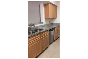 815 Boynton Beach Blvd, Boynton Beach, FL 33426, Sold 04/18/23
