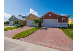 2015 Bridgepointe Cir UNIT 109, Vero Beach, FL 32967, Sold 10/27/23