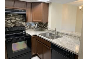 1537 SE Royal Green Cir e 202, Port St. Lucie, FL 34952, Sold 08/04/23