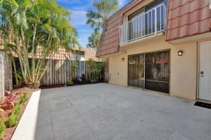 590 Green Springs Pl, West Palm Beach, FL 33409, Sold 03/24/23