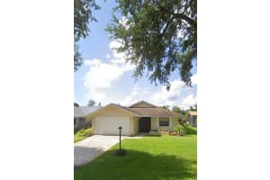 12860 SE Laurel Valley Ln, Hobe Sound, FL 33455, Sold 02/23/23