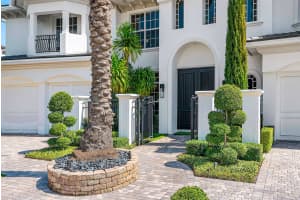 794 NE Harbour Drive, Boca Raton, FL 33431 Sold 10/30/23