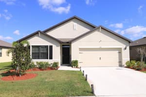 6318 NW Regent St, Port St. Lucie, FL 34983, Sold 04/12/23