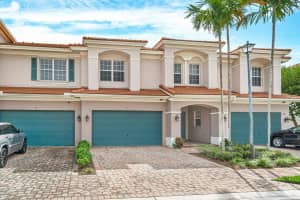 57 Lancaster Rd, Boynton Beach, FL 33426, Sold 04/28/23