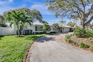 2719 NE 21st Terrace, Fort Lauderdale, FL 33306, Sold 04/26/23