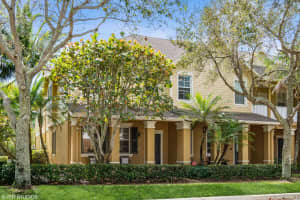 339 E Bay Cedar Cir, Jupiter, FL 33458, Sold 03/22/23