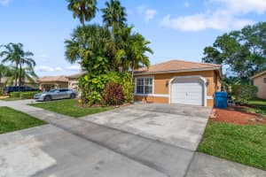 146 Prestige Dr, Royal Palm Beach, FL 33411, Sold 07/07/23