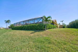 6943 SE Bunker Hill Dr, Hobe Sound, FL 33455, Sold 04/11/23