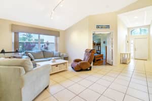 3717 Pelican Bay Ct, Wellington, FL 33414, Sold 04/26/23