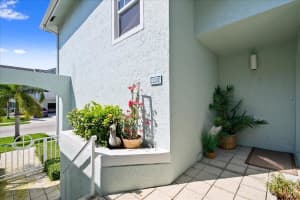 205 Mainsail Cir, Jupiter, FL 33477, Sold 04/11/23