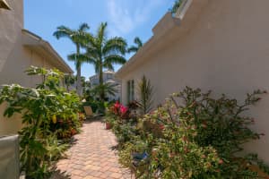 148 Pepper Ln, Jensen Beach, FL 34957, Sold 06/01/23