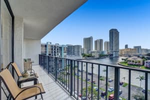 200 Leslie Dr APT 930, Hallandale Beach, FL 33009, Sold 04/24/23