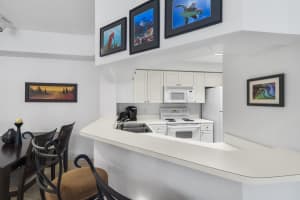 3020 Alcazar Pl APT 308, Palm Beach Gardens, FL 33410, Sold 03/31/23