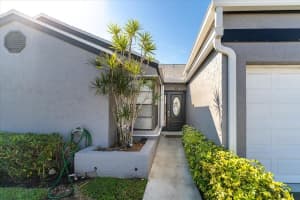 4580 Biddeford Ave APT 32, West Palm Beach, FL 33417, Sold 04/04/23