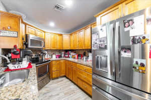 4580 Biddeford Ave APT 32, West Palm Beach, FL 33417, Sold 04/04/23