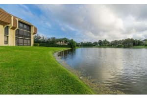 5344 Woodland Lakes Dr APT 221, Palm Beach Gardens, FL 33418, Sold 08/11/23
