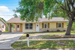 1204 Nw 7th Street
