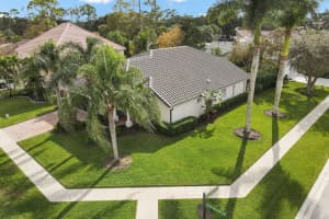 15850 Glen Willow Ln, Wellington, FL 33414, Sold 05/09/23