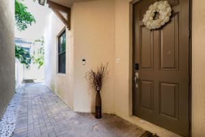 4739 NW 59th St, Tamarac, FL 33319, Sold 04/28/23