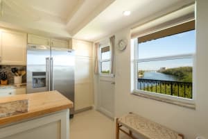 2871 N Ocean Blvd APT V559, Boca Raton, FL 33431, Sold 04/14/23