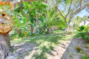 424 SW Monroe Dr, Port St. Lucie, FL 34986, Sold 05/10/23