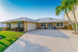 10804 Deck Ct, Hobe Sound, FL 33455, Sold 04/14/23