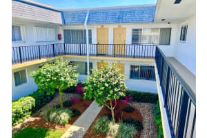 3322 Cynthia Ln APT 208, Lake Worth, FL 33461, Sold 05/02/23