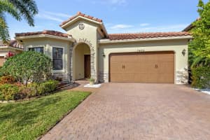 7405 NW 112th Terrace, Parkland, FL 33076, Sold 03/20/23