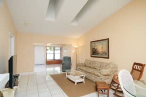 4469 Corniche Cir APT 14, West Palm Beach, FL 33417, Sold 06/02/23