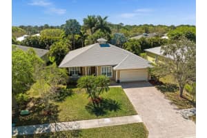 681 NE Little Kayak Point, Port St. Lucie, FL 34983, Sold 05/17/23