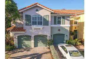 106 Las Brisas Cir, Hypoluxo, FL 33462, Sold 04/07/23