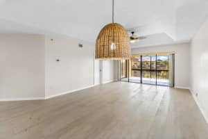 700 Uno Lago Dr APT 401, Juno Beach, FL 33408, Sold 03/27/23