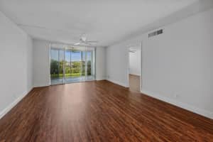 2809 Florida Blvd APT 307, Delray Beach, FL 33483, Sold 09/07/23