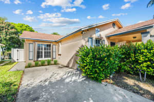 MLS# R10870649, West Palm Beach, Florida 33401