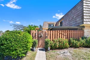 641 Springdale Cir, Palm Springs, FL 33461, Sold 07/20/23