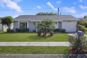 130 Banyan Cir, Jupiter, FL 33458, Sold 03/27/23