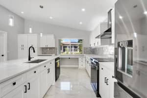 6337 Timberlakes Way, Delray Beach, FL 33484, Sold 05/10/23