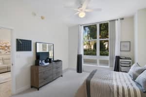 550 Okeechobee Blvd APT 919, West Palm Beach, FL 33401, Sold 05/01/23