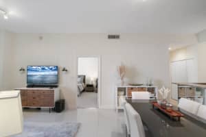 550 Okeechobee Blvd APT 919, West Palm Beach, FL 33401, Sold 05/01/23