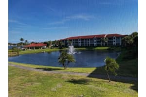 7030 Half Moon Cir APT 220, Hypoluxo, FL 33462, Sold 05/01/23