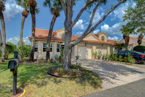 7785 Silver Lake Dr, Delray Beach, FL 33446, Sold 04/07/23