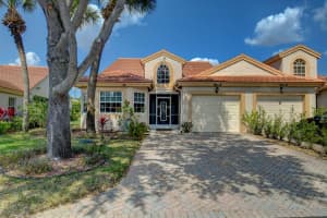 7785 Silver Lake Dr, Delray Beach, FL 33446, Sold 04/07/23