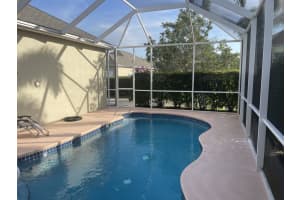 7543 15th St, Vero Beach, FL 32966, Sold 05/18/23