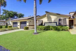 4 Ridge Pointe Dr APT C, Boynton Beach, FL 33435, Sold 05/10/23