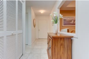 4 Ridge Pointe Dr APT C, Boynton Beach, FL 33435, Sold 05/10/23