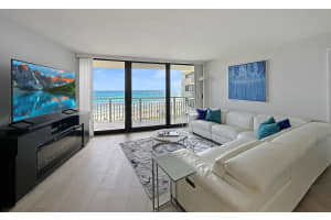3000 N Ocean Drive 11-D, Singer Island, FL 33404 - MLS#R10871089