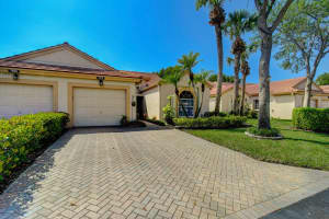 7814 Coral Lake Dr, Delray Beach, FL 33446, Sold 04/21/23