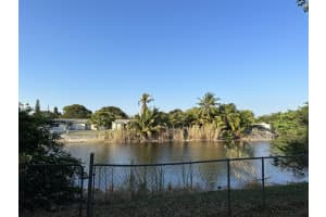 451 NW 39th St, Pompano Beach, FL 33064, Sold 03/23/23