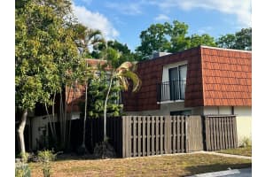2211 White Pine Cir, Greenacres, FL 33415, Sold 04/19/23