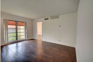 4531 Treehouse Ln, Tamarac, FL 33319, Sold 04/17/23
